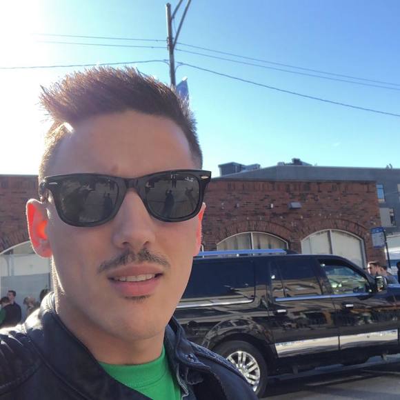 Meet your Posher, Alessandro - Picture 1 of 1